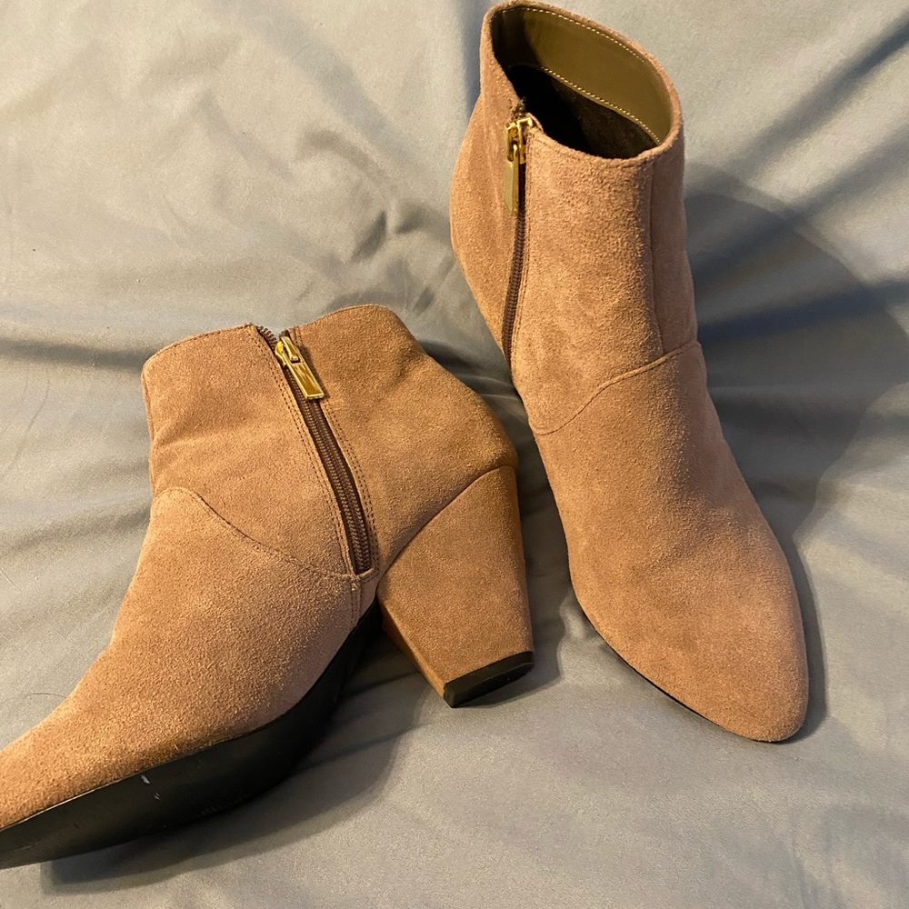 Dolce Vita Size 10 bootie
